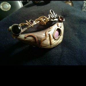 Artsy Vintage Susan Maria Buckley Brooch